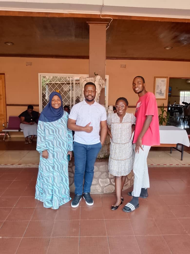 MACROMalawi's tweet photo. Five READY+ Peer Supporters have successfully passed the theory examination of the HTS training conducted by MACRO, with support from CDC.

They joined the 28-day training alongside MoH health workers and are now proceeding to practical placements at different health facilities. https://t.co/Ybl9DOJq5Z