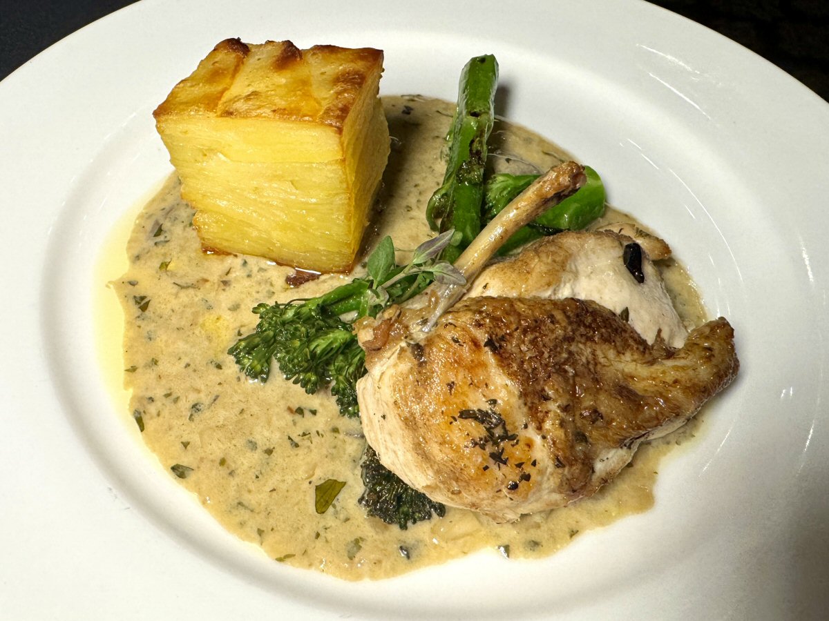 StickyBeakBlog's tweet photo. Invited: Telmont Champagne, beautifully crafted food and a memorable evening at Restaurant 1650, Ye Olde Bell Hotel &amp; Spa, Barnby Moor 🥂

Read our review: https://t.co/rfDLptWQdx

Food and drinks complimentary; no payment or editorial control. https://t.co/pRbf0SUTqN