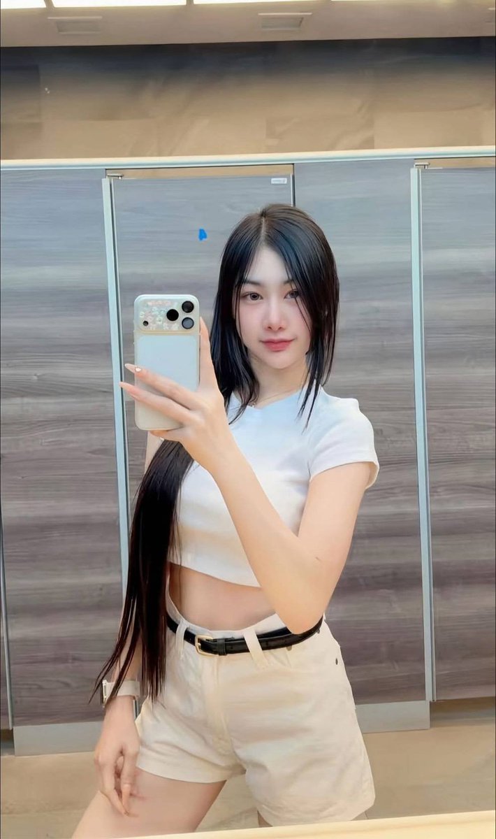 MarissaLaunt's tweet photo. 6.🩵ตอนแรกก็ไม่เชื่อ จนกระทั่งลองใช้เอง... ไอเทมลับที่บิวตี้บล็อกเกอร์เกาหลีโหวตให้เป็นอันดับ 1!“ ครีมกันแดดเนื้อซูเฟล่ บางเบา คุมมันนาน🫧🪻
😚😚😚😚😚😚😚
600/1 น้องใหม่ 

กดทัก  https://t.co/7EsPV9D6ZN

#รับงานราชบุรี
รับงานราชบุรี https://t.co/AvLZnAFxmC