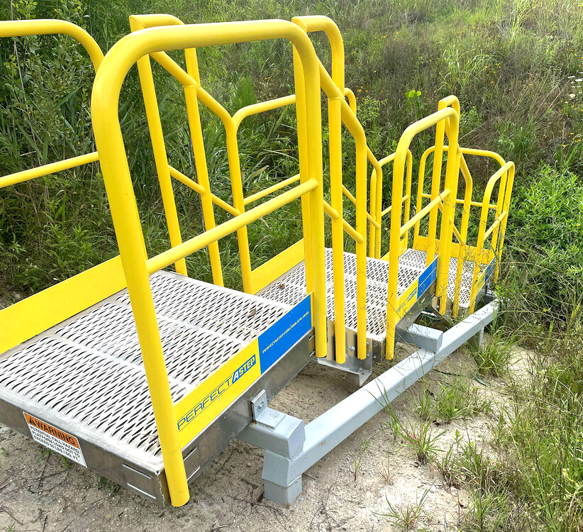 ErectaStep's tweet photo. At a Holcim Limited mine, ErectaStep modular aluminum stairs gave technicians stable access down an embankment to a water sampling station. Bring difficult monitoring access points to the ErectaStep team. #MiningSafety #IndustrialStairs https://t.co/YCbpTAevpB