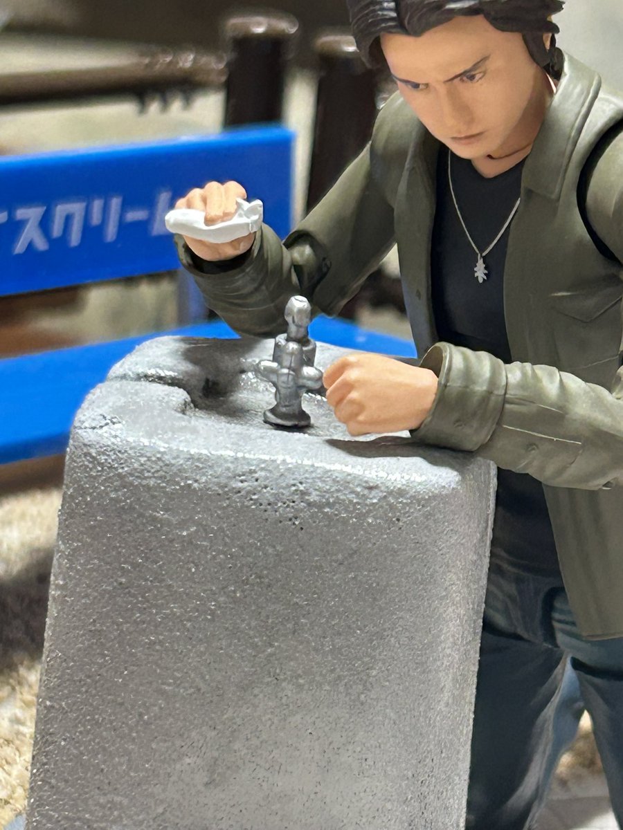kitarobojanaiyo's tweet photo. 水飲み場は誰が口をつけるかわからないから草加は使わなさそう https://t.co/atbWy6kaC2