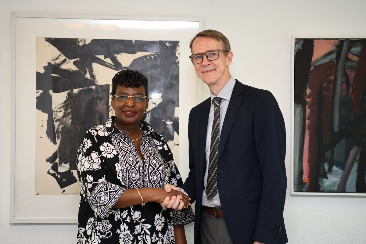 unwomenrwanda's tweet photo. UN Women Rep. @MNizigama paid a courtesy visit to H.E. Amb. Henrik Nilsson of @SwedeninRW, expressing appreciation for Sweden’s longstanding partnership with @UN_Women. They explored opportunities to deepen collaboration towards catalytic action for #GenderEquality in #Rwanda. https://t.co/5q5uWnzOWk