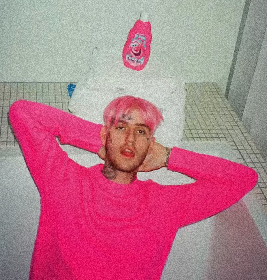 GETCAKEDlEYOUNG's tweet photo. unseen pics from prettypuke shoot 🥺 https://t.co/eSgWT2RVNy