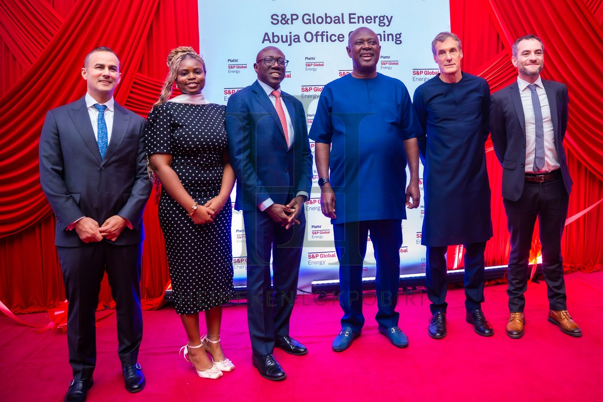 senlokpobiri's tweet photo. PHOTO NEWS

Senator Lokpobiri commends S&amp;P Global Energy’s Abuja office commissioning, highlighting its contribution to strengthening Nigeria’s energy sector through innovation, expertise, resilience, and investment. https://t.co/vCuZIlnBd2