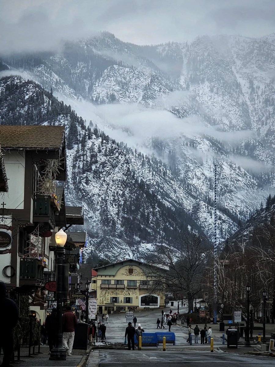 flower6260's tweet photo. Leavenworth, Washington https://t.co/pGdekehnN9
