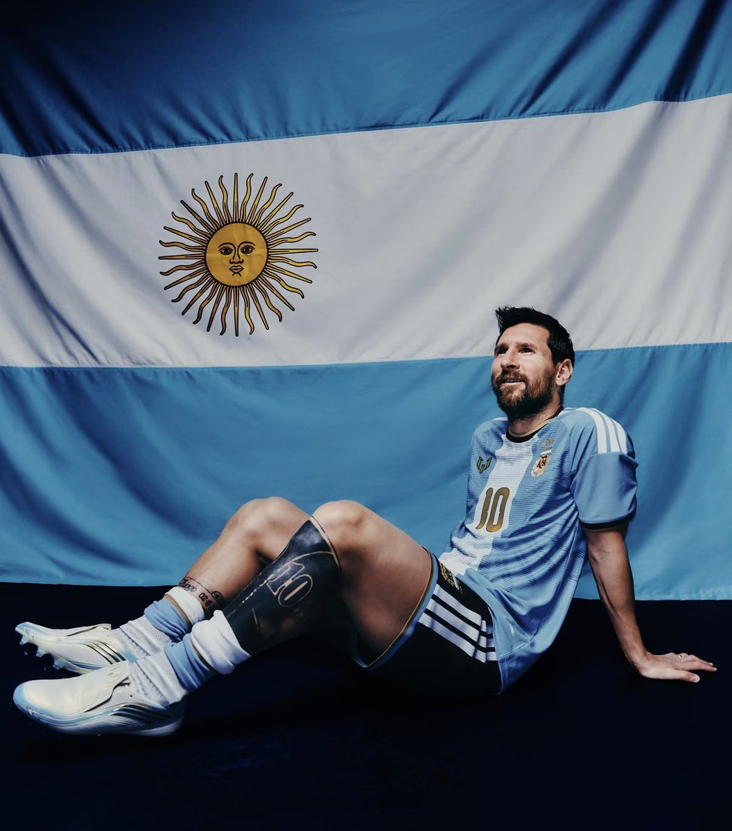 gastonedul's tweet photo. La última camiseta de Leo Messi con la Selección Argentina ya está a la venta. https://t.co/9p37fOY3Ka