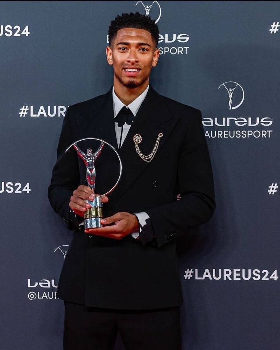 theMadridZone's tweet photo. 🚨💣 OFFICIAL: Jude Bellingham at 24 years old has now WON the same number of England Player of the Year Awards as Steven Gerrard and Frank Lampard. https://t.co/o0iQbreA8r