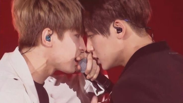 byminwon's tweet photo. wonu’s knuckles fit perfectly against mingyu’s lips https://t.co/wh1YjN4O4T