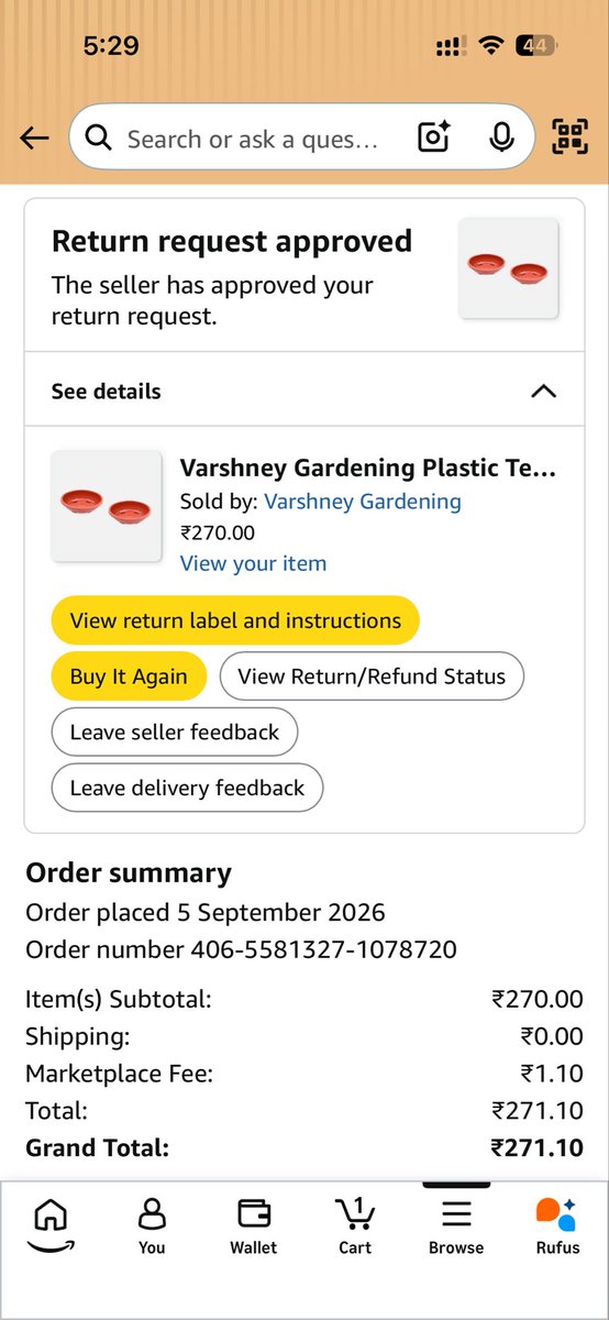 adya_aditya8's tweet photo. @amazon @amazonIN @AmazonHelp Why is it taking more than 15 days for a refund amount to be sent? Product ws pickd up 12th sept and since then the status has not changed!Pls dont add 3rd party vendors if they cant provide service!This is waste of customer's mony and poor service! https://t.co/P6ImcDFAiB