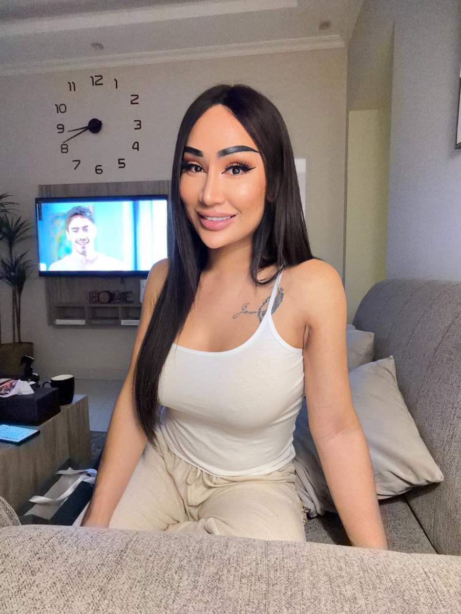 SelinaHaste's tweet photo. #ladyboy_riyadh
#ladyboy_both_in_riyadh
#ladyboy_saudi https://t.co/waoWjGHzkz