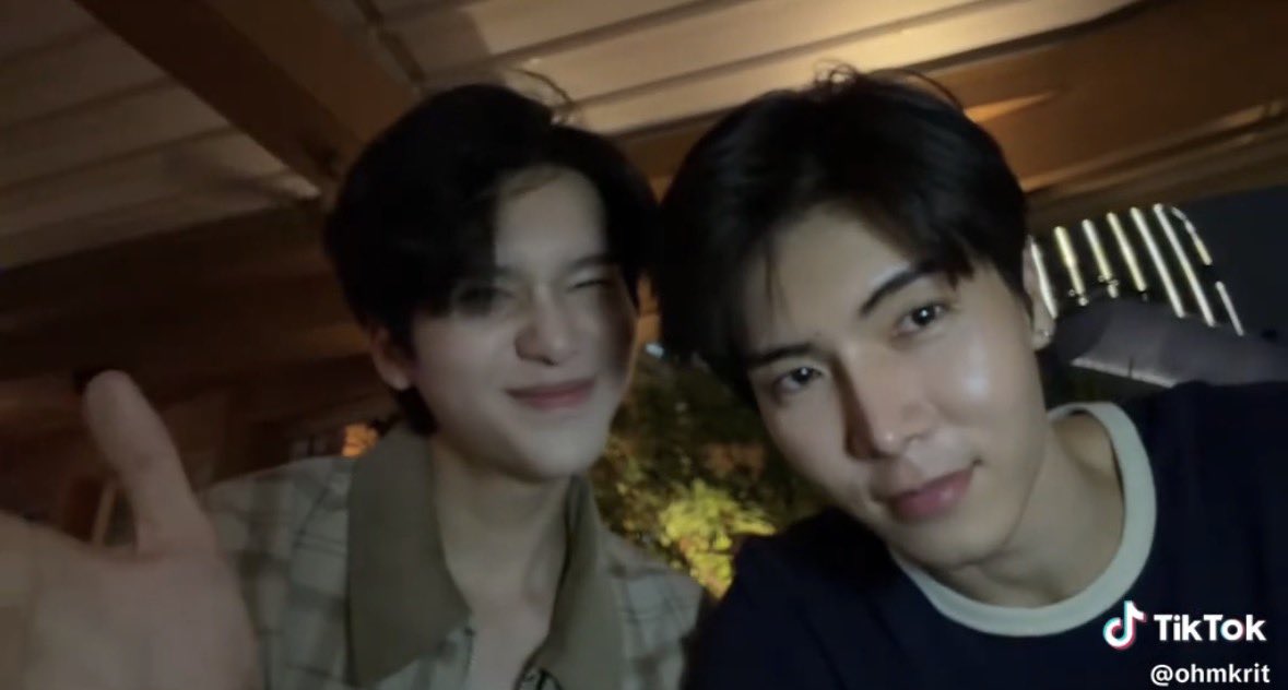ppxxm_pkt's tweet photo. เหยินหมดละ ฟิรรรรรรรรร🫣

𖾕𖾝꙼ᩚ𛲕𖾟 #jjaypf  #ohmkrit  #JTOhm 𖾕𖾝꙼ᩚ𛲕𖾟 https://t.co/CgYIzR4U7x