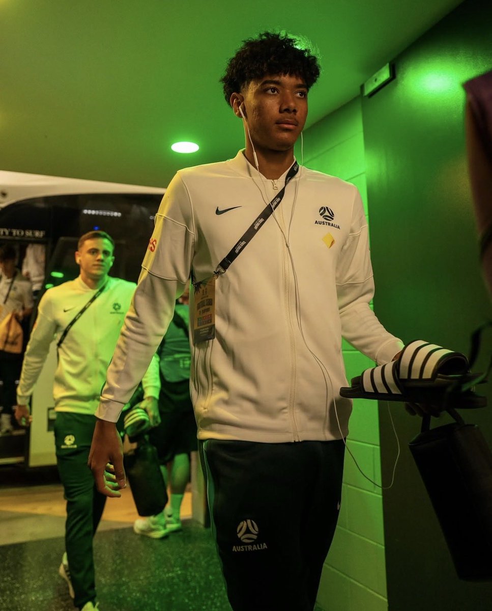 AustralianXI_'s tweet photo. Lucas Herrington vs Brazil 🇦🇺

⏰ 95 minutes 
🎯 89% pass accuracy (32/26)
🧱 9 defensive contributions 
⚔️ 3/3 duels won 

19 years old ✨💫 https://t.co/SUWLzgFXZt