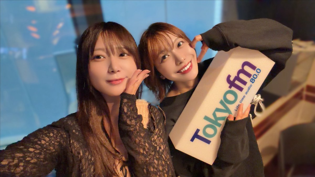 PodcastsMs_jp's tweet photo. ／
#寺川姉妹 が夜行性へと誘う🌟
#愛美と千春 の #夜行性自論
＼

毎週金曜日よる11時配信🕚
https://t.co/23VyqKjrEM

今夜の📢自論のテーマ📢は
『理屈っぽいって悪いこと？』

メンバーシップパートの🎤カラオケ🎤では
RADWIMPSさん、ハチワレ(CV.田中誠人)さんの楽曲を
#愛美 と #千春 が歌います🎵

お楽しみに💭

@aimi_sound
@chiharu_okr