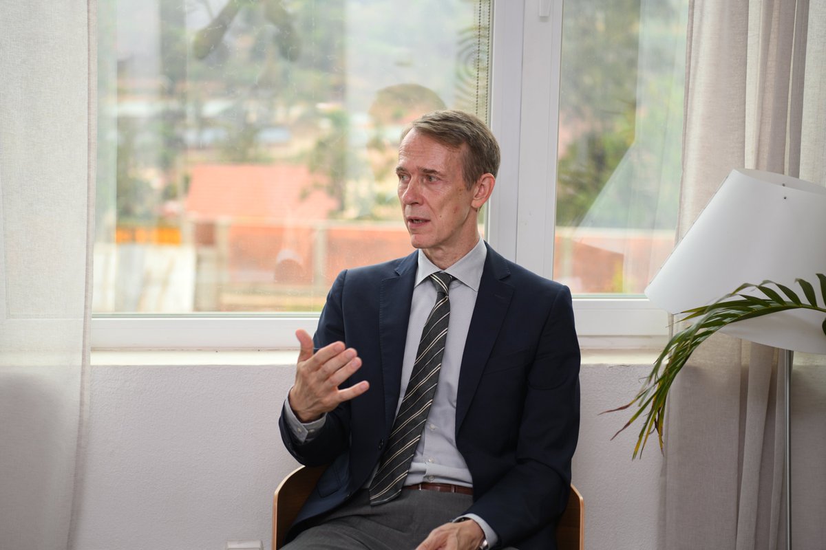 unwomenrwanda's tweet photo. UN Women Rep. @MNizigama paid a courtesy visit to H.E. Amb. Henrik Nilsson of @SwedeninRW, expressing appreciation for Sweden’s longstanding partnership with @UN_Women. They explored opportunities to deepen collaboration towards catalytic action for #GenderEquality in #Rwanda. https://t.co/5q5uWnzOWk