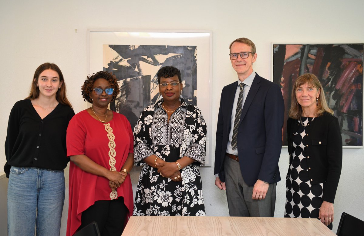 unwomenrwanda's tweet photo. UN Women Rep. @MNizigama paid a courtesy visit to H.E. Amb. Henrik Nilsson of @SwedeninRW, expressing appreciation for Sweden’s longstanding partnership with @UN_Women. They explored opportunities to deepen collaboration towards catalytic action for #GenderEquality in #Rwanda. https://t.co/5q5uWnzOWk