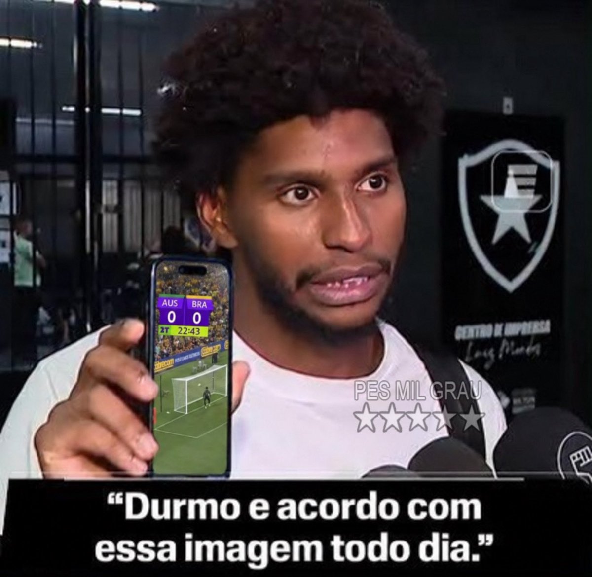 Pesgrau's tweet photo. Eu acordando 7 da manhã pra ver essa seleção brasileira desastrosa https://t.co/xNKfLRbLvz