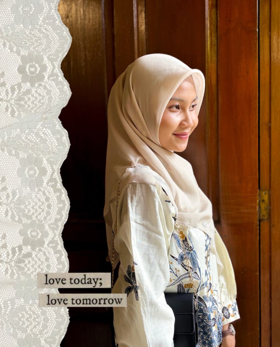 VernaSeabudlbz's tweet photo. Batik no. 57 is now available. Find it through the link in bio. https://t.co/qmz3sWw5vH