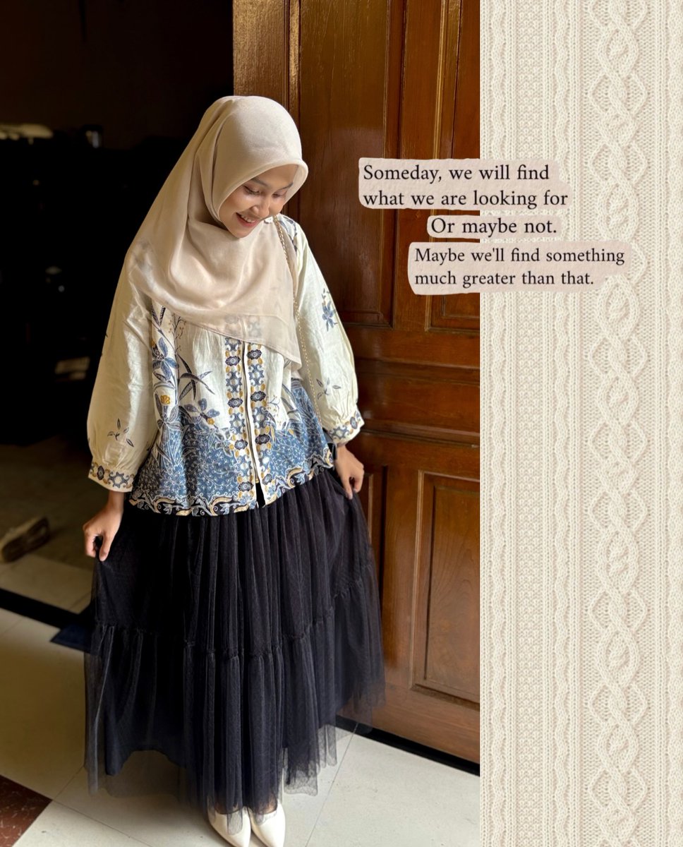 VernaSeabudlbz's tweet photo. Batik no. 57 is now available. Find it through the link in bio. https://t.co/qmz3sWw5vH