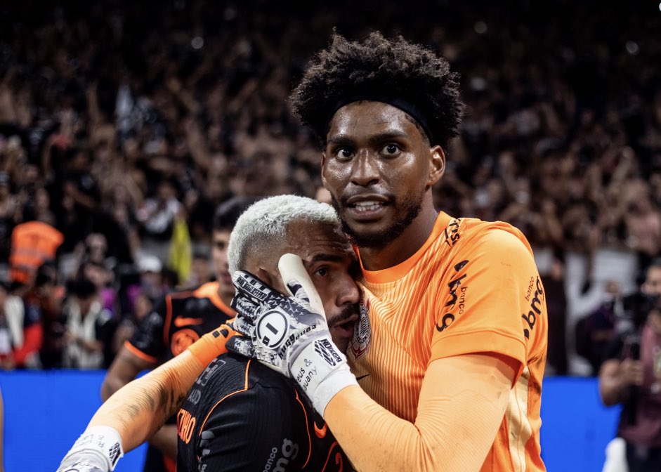 resumossccp's tweet photo. Péssima partida da Seleção Brasileira!
Ancelotti não deve sobreviver até a próxima Copa.

Falando dos nossos:
Matheuzinho foi bem! Chegou e dificilmente sai da Seleção. Foi um dos poucos que acertou praticamente tudo que tentou.

Agora, o Hugo, não acho que tenha falhado, mas ainda não passa na Seleção a mesma confiança que passa no Corinthians.