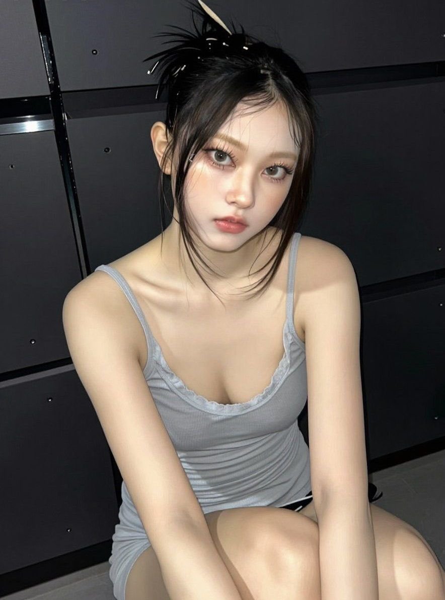 BBC1818a's tweet photo. 붙여뜰 허접년 구해🤭👅🖕
이기고 난 뒤에 입보지 강간해줄게에🖤🤭🔞💦💦 
망설이지말고 dm해 병신들아👅🔞🖤
#붙여 #연능 #야상극 #NTR #여깨 https://t.co/ElCBPuvTaU