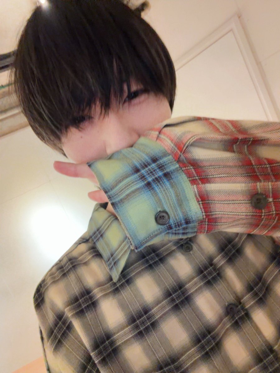 katsu__0110's tweet photo. 今日は
ラジオ収録📻→アクション練習💥→ダンス練習💃と盛りだくさんでした🔥

ラジオは4月から始まりやっと慣れてきたかなぁと思っています。

毎週日曜日の夜に癒しを届けられるようこれからもゆったりとした時間を届けるからね https://t.co/XBybppPJjB