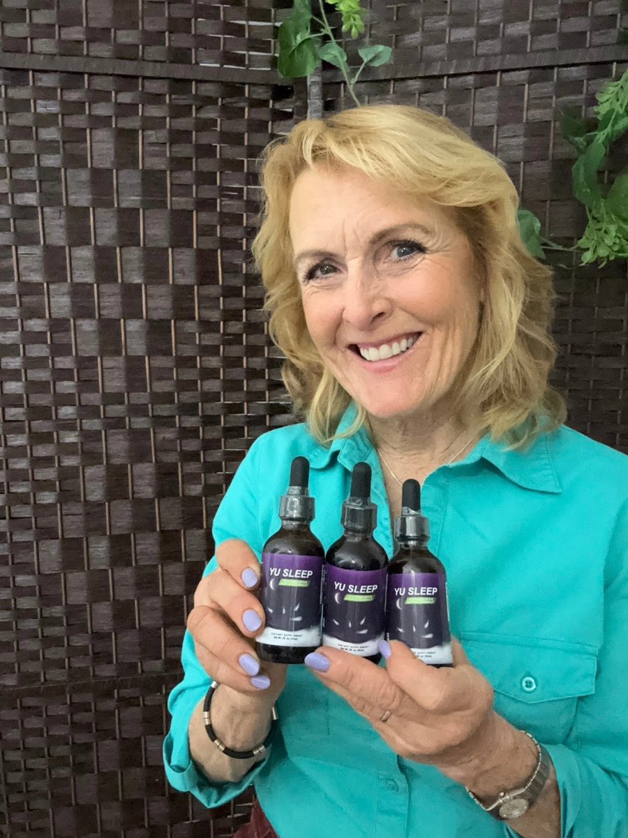 CythiaCrudup's tweet photo. Menopause brain fog is real—not “just in your head. ” Hormonal changes disrupt sleep, affecting memory, focus, mood, and cravings. I take Yu Sleep nightly to wake up feeling clear, calm, and like myself again. https://t.co/Zc9KeqWD6x