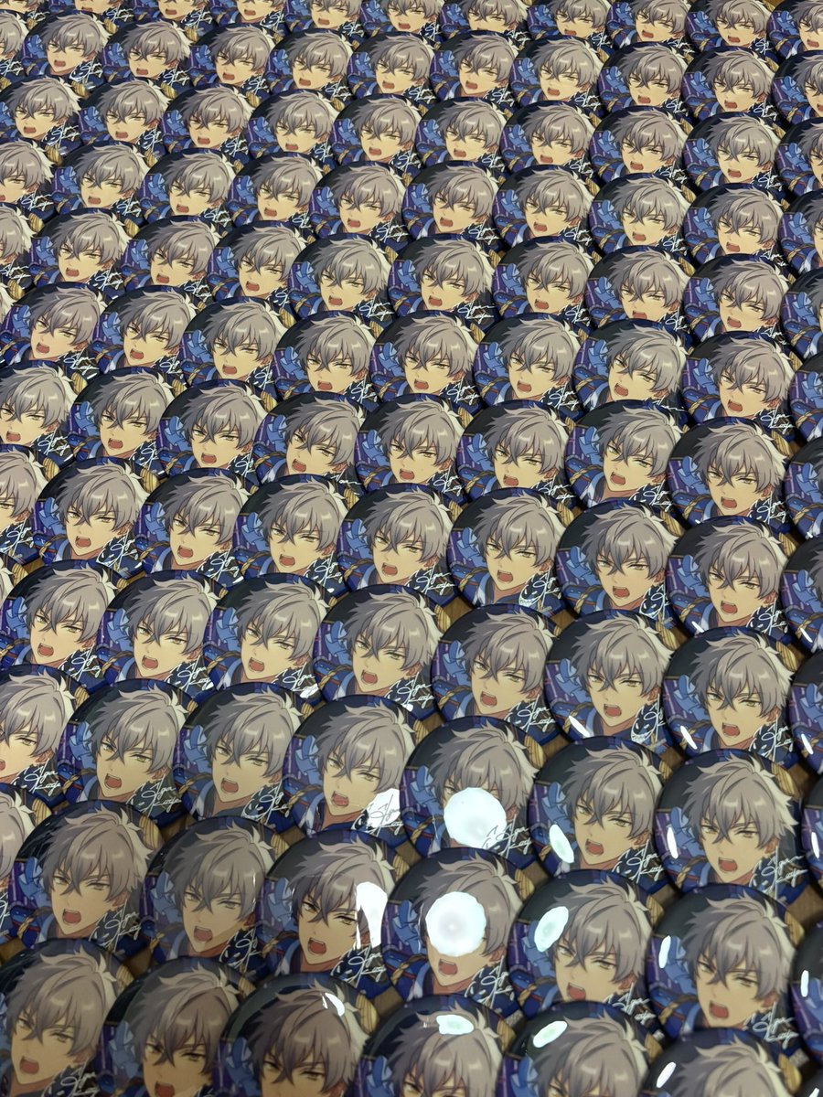 __N109's tweet photo. 1が元の画像で2がMeitoでフラッシュ加工したやつなんだけど、微妙に顔おかしくなるので、多分それかと… https://t.co/V2UKZ7rBM8