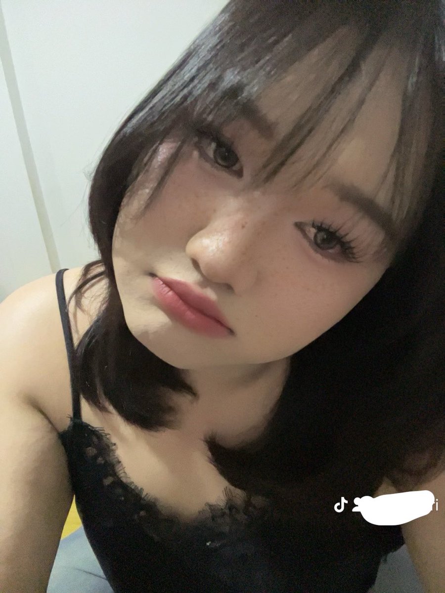 narakpa46's tweet photo. ฝนตกเหงา 🙂‍↕️
#สมุทรปราการ #บางบ่อ #บางพลี
#สาวสอง https://t.co/E5bFBVUBDn