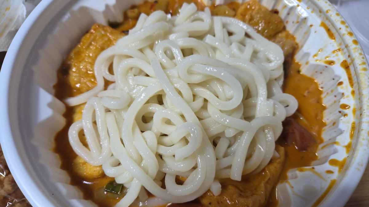 yojigyeong3's tweet photo. 너무 맛잇엇고
이거먹으면서 공포게임영상봣더니
5시간째 소화안됨 적당히무서운걸봐야지 https://t.co/EAGmpPk4L2