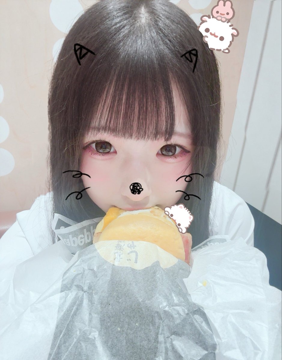 uki_yumeris's tweet photo. 念願マックの月見バーガーたべた🌙🍔
#アイドル #熊本 #月見バーガー #fyp https://t.co/tSCscNSDpk