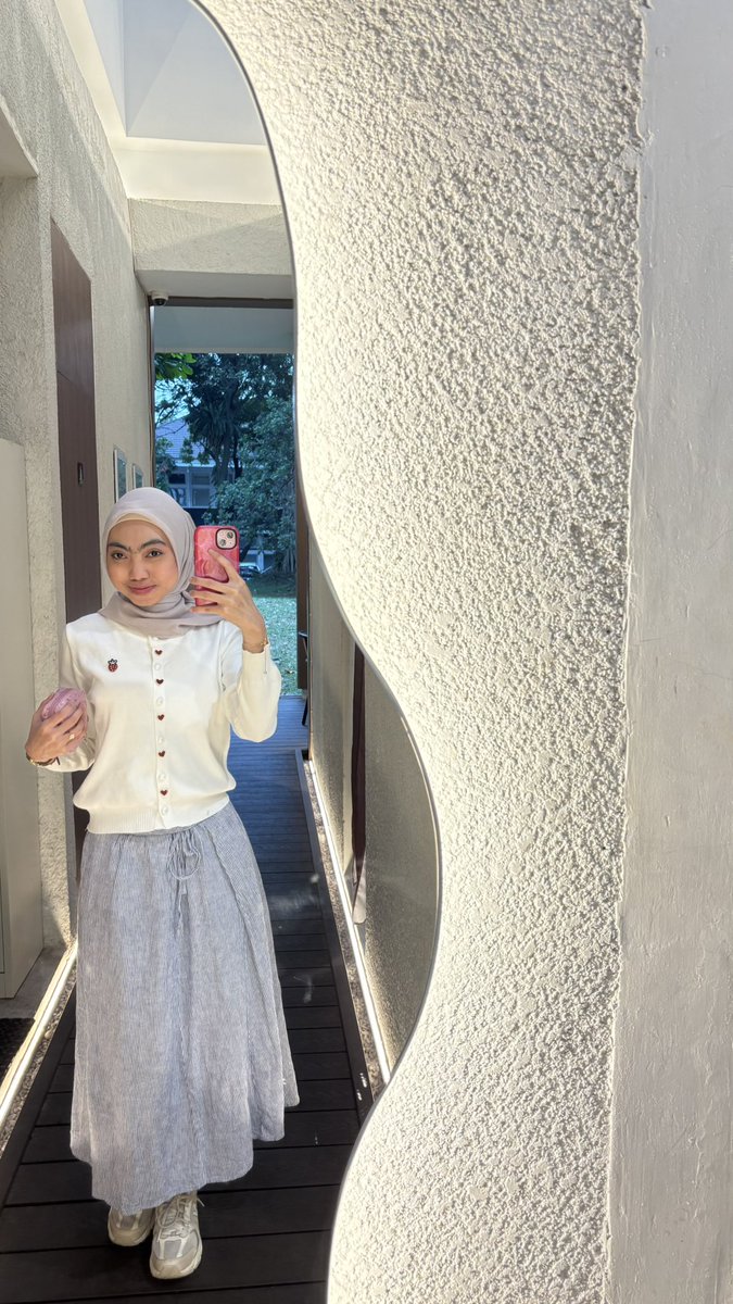 narumips's tweet photo. wfc hr ini https://t.co/WugepOCQih