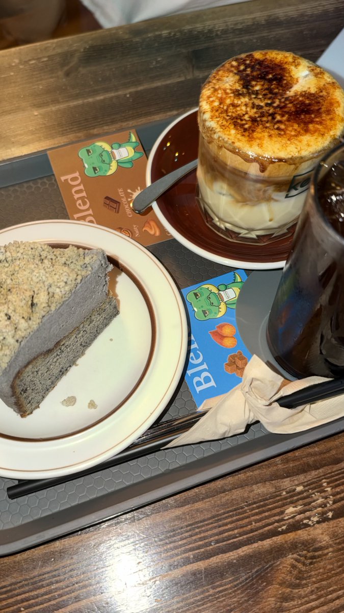 _yumdada's tweet photo. 오늘도 잘 놀앗다 https://t.co/vUzE9V8HJr