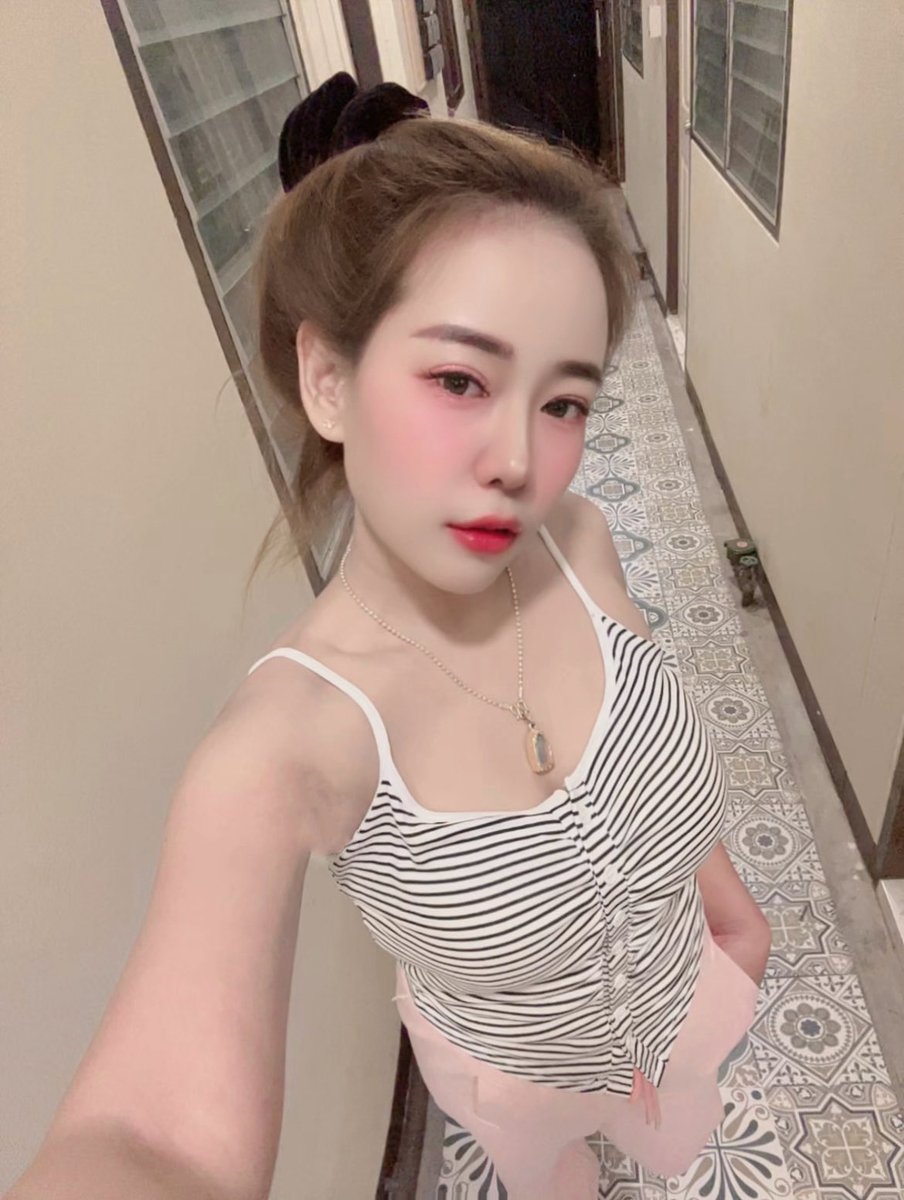 TioyTioyly's tweet photo. ชิลล์ๆวันนี้ฝนตกทั้งวันให้ตายเถอะโรบิ้น￼🫩🌧️🚣‍♂️ https://t.co/wY9JCCkdeC
