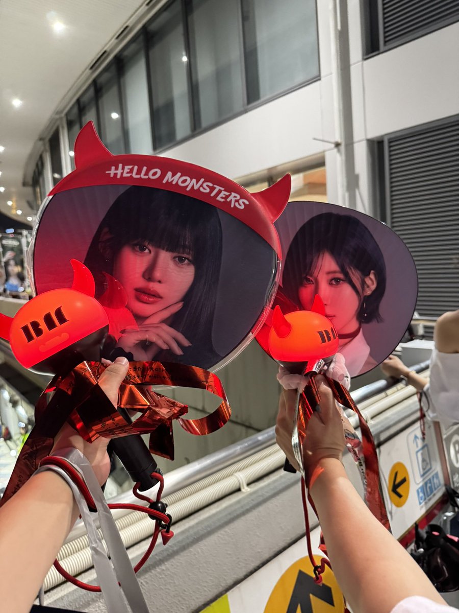 6mnbmyg's tweet photo. 約1年半ぶりのベビモンほんまに最高すぎた！SSからYGシートにアプグレした甲斐あったしアリーナやと更に会場の盛り上がりも感じられて幸せな時間やったな〜
次はベビモンシートで参戦したい🥺

#BABYMONSTER #ベビモン #京セラ #CHOOM_in_JAPAN https://t.co/0Eu1ADwu5q