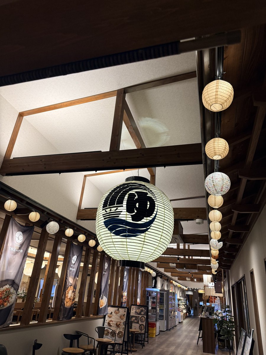 mitugu_'s tweet photo. 今日は満開の彼岸花と久しぶりの魔道祖師で夷陵老祖やってきましたー！ドンピシャタイミングに出来てよかった！
📸はみのじさん✌️
ウィッグも新調したんですがいっぱい褒めて貰えて満足😌✨✨
中華やっぱ、楽しいのでまだまだチマチマやりたいですね🥰新しい小さいイノチたちと🫶 https://t.co/KGbN0JSAk0