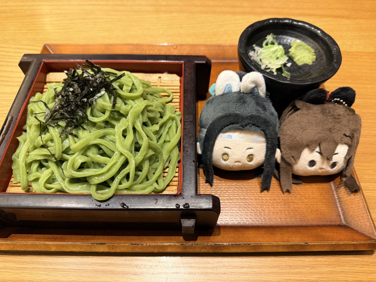 mitugu_'s tweet photo. 今日は満開の彼岸花と久しぶりの魔道祖師で夷陵老祖やってきましたー！ドンピシャタイミングに出来てよかった！
📸はみのじさん✌️
ウィッグも新調したんですがいっぱい褒めて貰えて満足😌✨✨
中華やっぱ、楽しいのでまだまだチマチマやりたいですね🥰新しい小さいイノチたちと🫶 https://t.co/KGbN0JSAk0