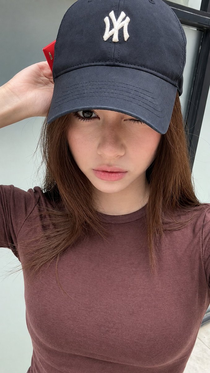 RevaDiMaria's tweet photo. Kathrina Instagram Story 

🩴Reparasi High Definition (HD) https://t.co/GfX4hK0b1l
