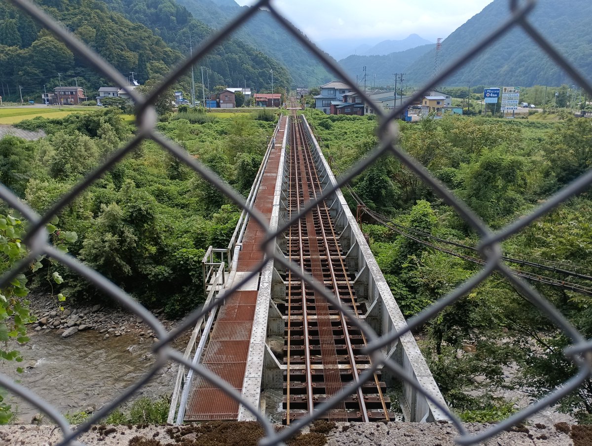 Akiakane_1925's tweet photo. 過去に行った糸魚川の写真です📷
姫川病院はフォッサマグナパークの帰り道中に偶然見つけたのでパシャリと https://t.co/jAZdUp0vGT