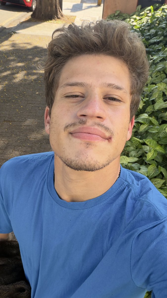 vsschavaren's tweet photo. Voltando pra casa com o coração leve depois de uma companhia tão agradável.😜🥹 https://t.co/PrKfAHwOcI