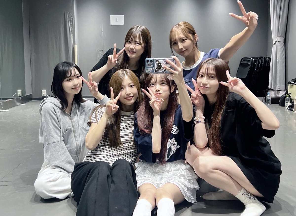 sasaki_rika12's tweet photo. 明日ありえるちゃんの卒業ライブにお邪魔します💙

星空プラネタリウム
Limited Complex
イトシラブ
3曲歌います🙆‍♀️

ライブ後は特典会もします🫡

支払い方法は現金・クレジットカードタッチ決済・PayPayのみ可能みたいです！！

なるべく早めに並んでもらえると助かります🙇‍♀️

明日一緒に楽しみましょうー💖💖