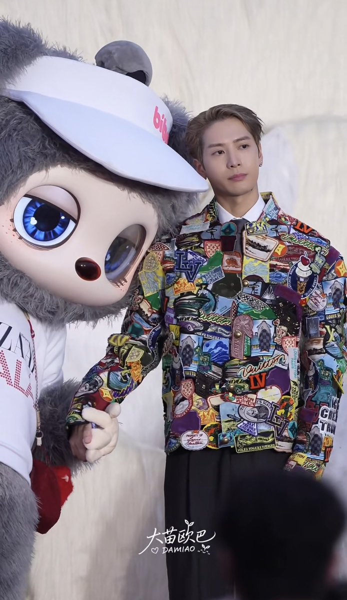 BipolarPastel's tweet photo. มวลความน่ารักก้อนใหญ่มากกกก
#JacksonWang https://t.co/xszxSWiwVc