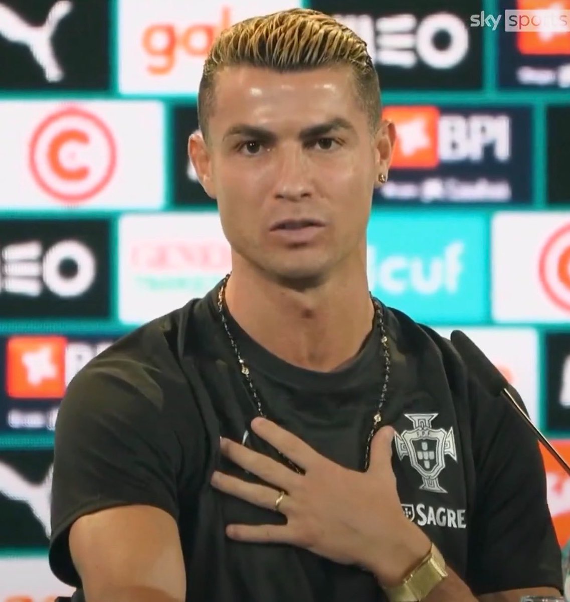 90MinutesHQ's tweet photo. 🚨🗣️ Cristiano Ronaldo: “They say I take the Nations league too seriously than the World Cup? — Perfect. I want to be known as the guy who dominated the champions league and Nations league.” https://t.co/7E6zrMUzUg