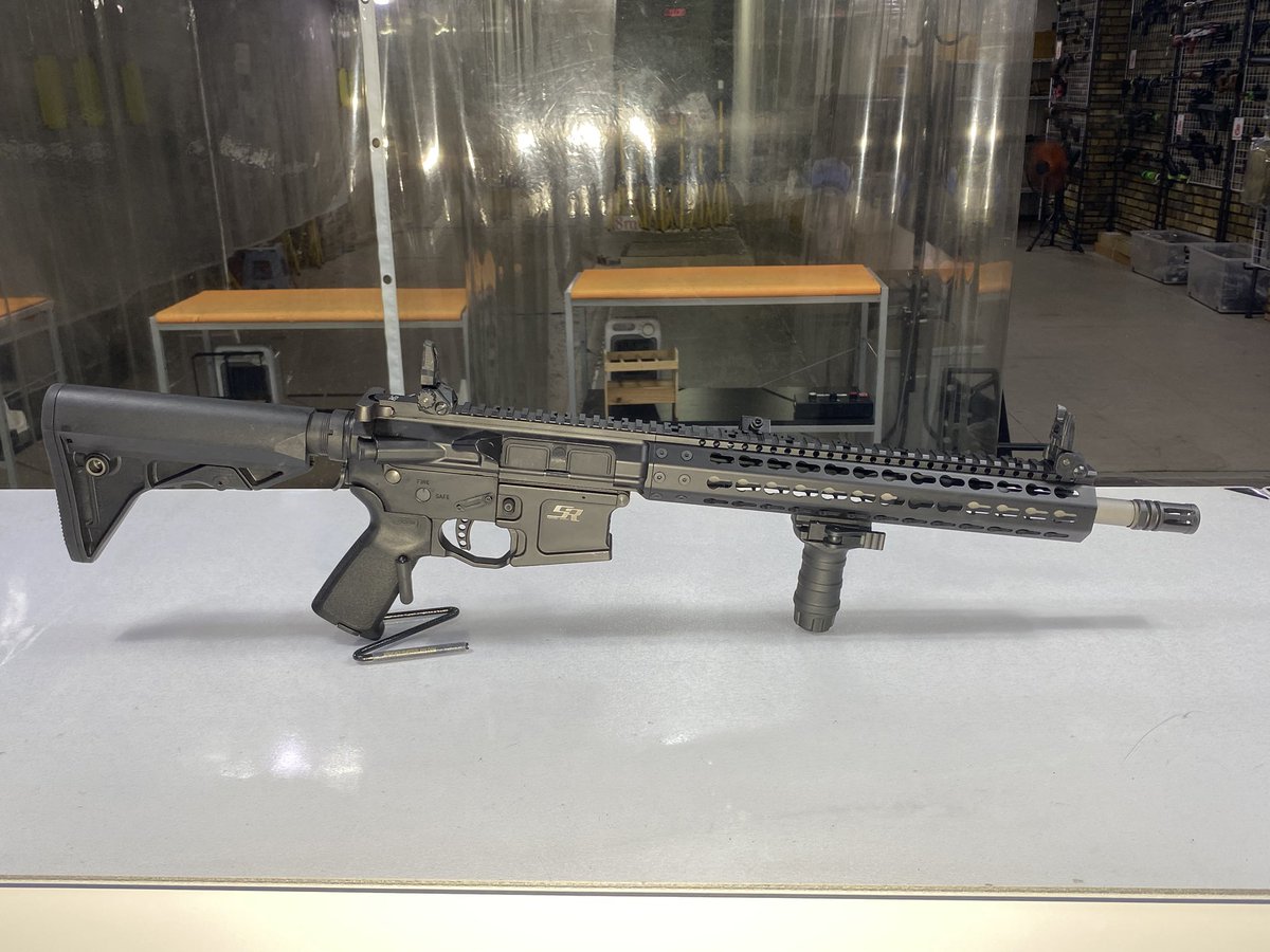 SquareRange's tweet photo. KSC Mega MKM AR-15 GBBR
不具合のあるパーツの交換とメンテナンスをしました✌️😄

#SquareRange #シューティングレンジ #ガスブロ #KSC #MEGA https://t.co/r3zxcPV3oI