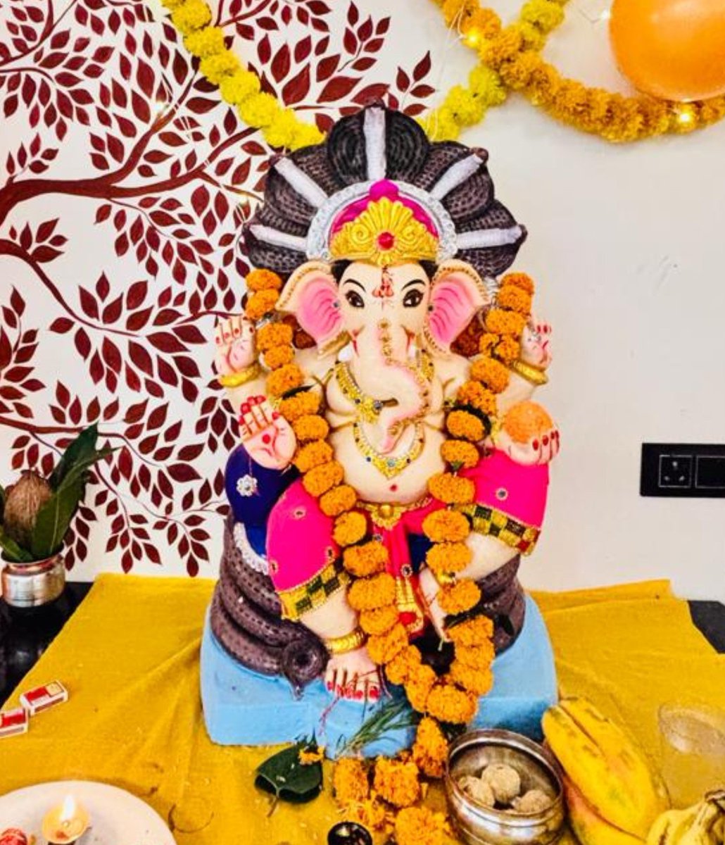trinature3's tweet photo. भगवान गणेश अगले बरस फिर से खुशियों के साथ आने का वादा है। गणपति बप्पा मोरया, अगले बरस तू जल्दी आ...
#मोदक #गणपति_बप्पा_मोरया 
#गणपति_विसर्जन https://t.co/KR9bVwlgsq