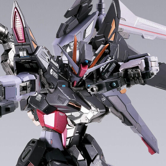Azurite_N's tweet photo. METAL BUILD ストライクノワールガンダム (20th MEMORIAL COLOR)は一旦購入保留したけど、新造の手首パーツは欲しいかなぁ…彩色は、初版のマット仕様が気に入ってるけど、今回の半光沢も良いのかなぁと言うのも気になる…やっぱり買っておくかなぁ…😖 https://t.co/f0RkmXfID4