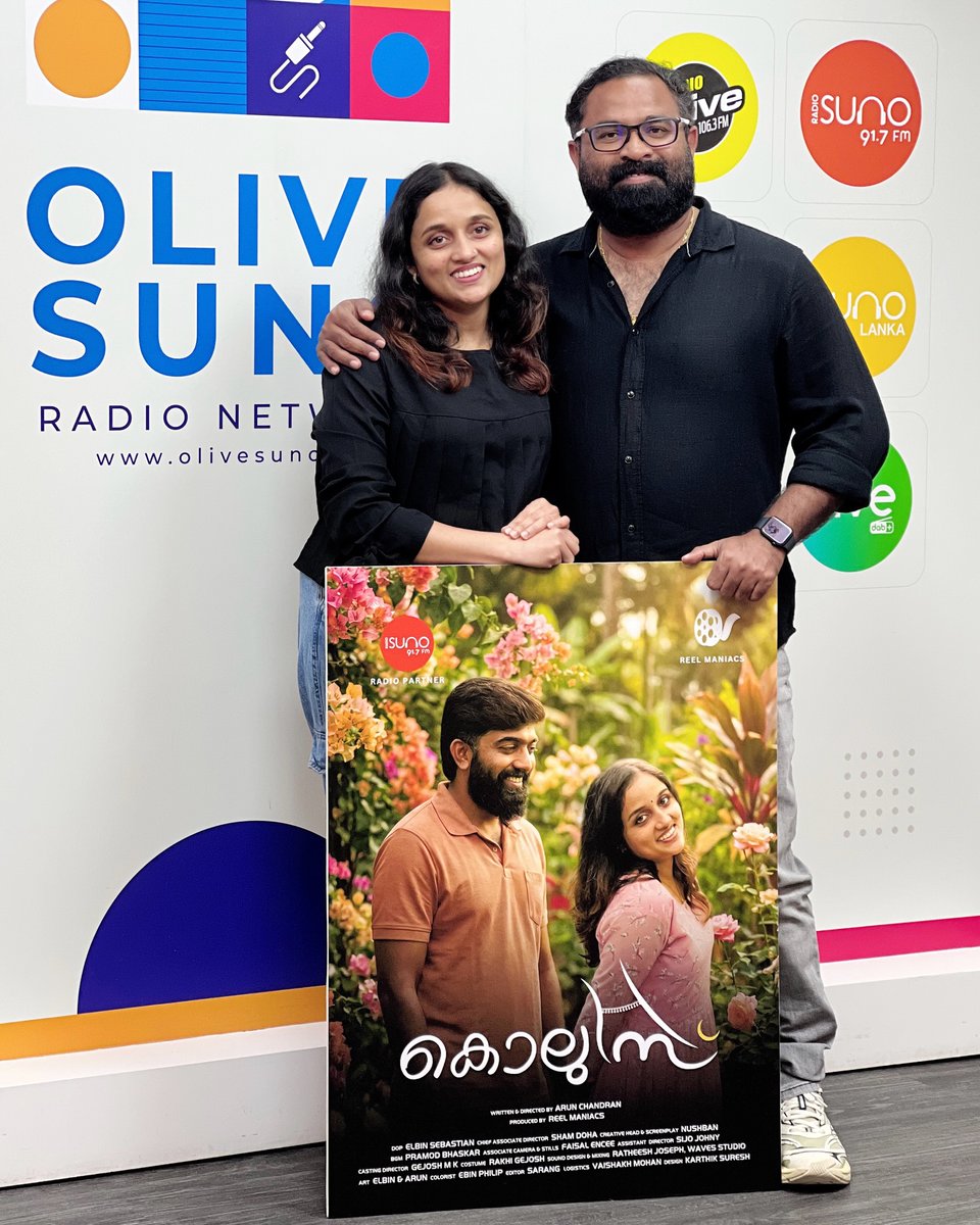 OscarTrude's tweet photo. ഞങ്ങളുടെ പുതിയ സിനിമയായ കൊലുസിന്റെ ടൈറ്റിലും ഫസ്റ്റ് ലുക്ക് പോസ്റ്ററും റേഡിയോ സുനോ സ്റ്റുഡിയോയിൽ മനോഹരമായി പുറത്തിറക്കി. സ്നേഹവും പിന്തുണയും നൽകിയ എല്ലാവർക്കും ഹൃദയം നിറഞ്ഞ നന്ദി. പ്രത്യേക നന്ദി: ആർജെ അഷ്ടമി, ആർജെ അപ്പുണ്ണി, റേഡിയോ സുനോ ടീം. https://t.co/NA7qi7FTb1
