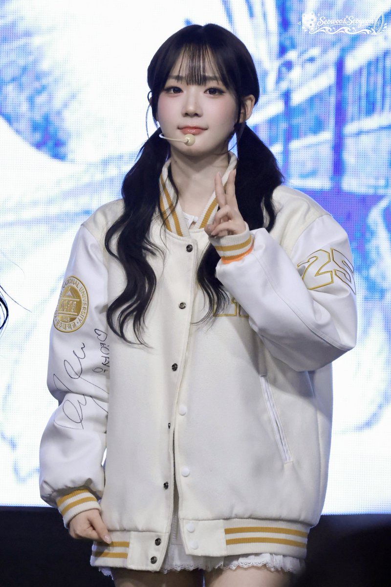 Seowoo_0501's tweet photo. 20260917 국립공주대
🫶🏼
#tripleS #트리플에스 #윤서연
#SeoYeon #서연 https://t.co/bYI7hxwmGQ
