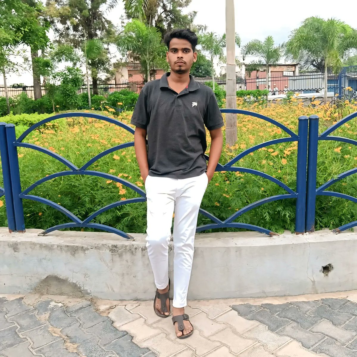 MyButerapxo's tweet photo. Langar Houz Park, Toli Chowki, Hyderabad. https://t.co/lFgmxXg99j
