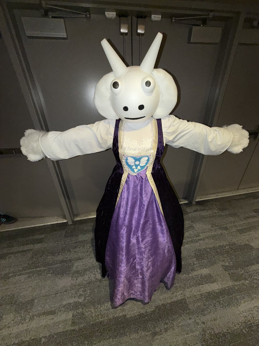 MilkinMicrowave's tweet photo. which of these do i wear to the undertale symphony tomorrow i can’t choose https://t.co/doYKvokzbm