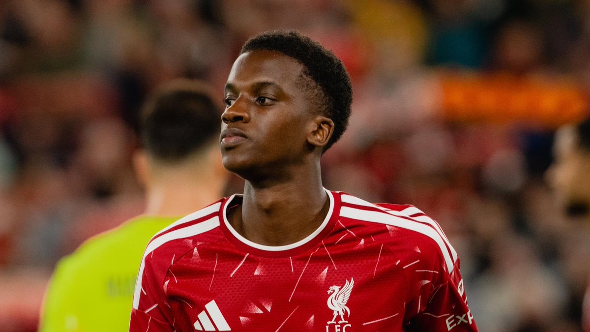 Anfield_Sector's tweet photo. Trey Nyoni on his position:

“At the minute I've been playing as a six, so I assume that's the role that he probably sees me playing the most. I'm still willing to learn to play as the eight or wherever, but right now I'd probably say primarily a six.” 🏴󠁧󠁢󠁥󠁮󠁧󠁿 

#LFC https://t.co/IBYFjNPlff